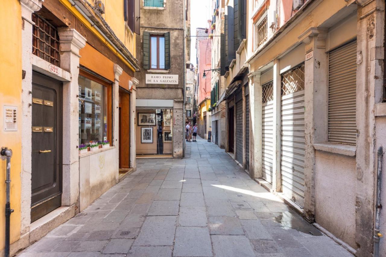 Ca' Dei Mercanti Venice Luaran gambar